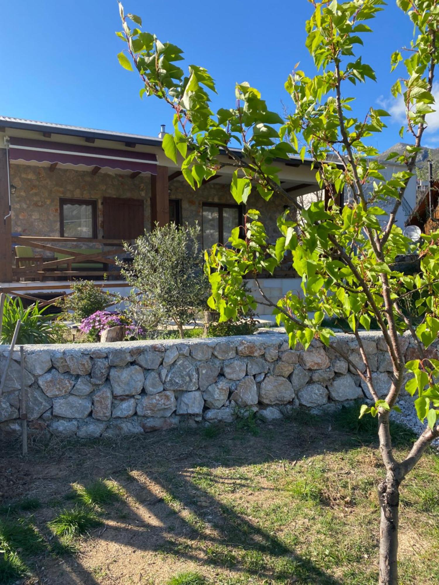 Guest House Mare Bar Buitenkant foto
